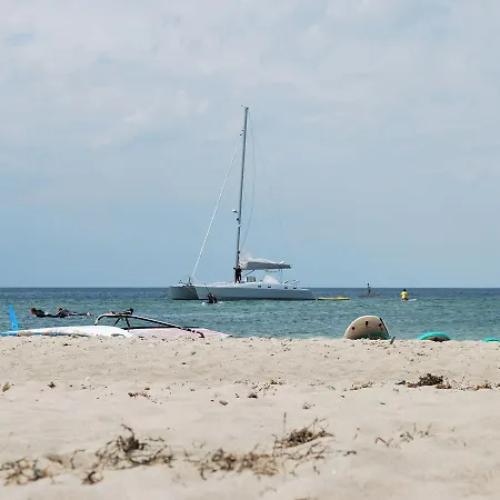 Quaint Bungalow In Stove Near The Beach Hébergement de vacances *